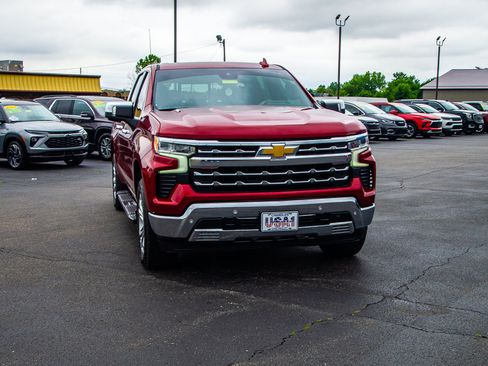 Used 2024 Chevrolet Silverado 1500 LTZ AWD/4WD image 10
