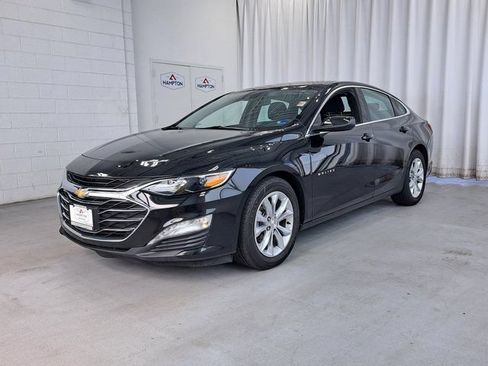 Used 2024 Chevrolet Malibu LT FWD image 2