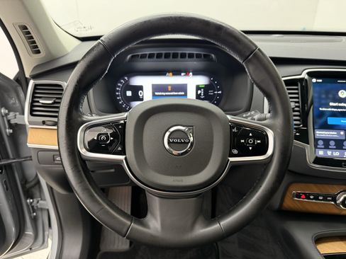Certified 2024 Volvo XC90 T8 Plus AWD/4WD image 14