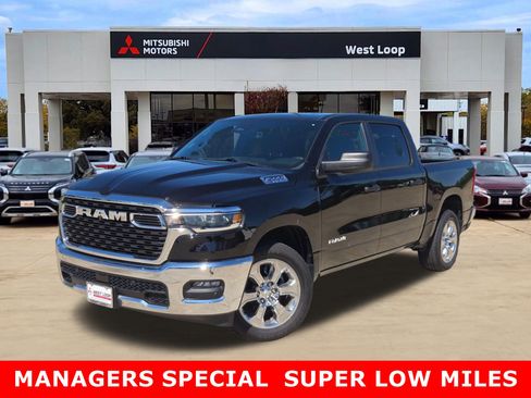 Used 2025 RAM 1500 Lone Star RWD image 1