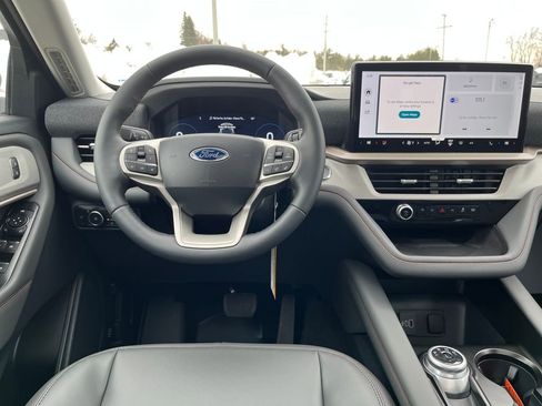 New 2026 Ford Explorer Active w/ Active Comfort Package image 13