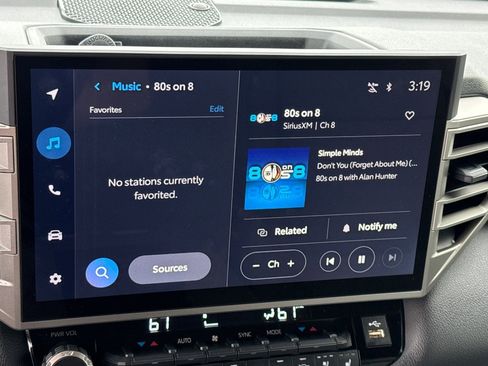 Certified 2025 Toyota Tundra Limited image 17