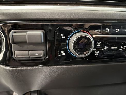 New 2026 Chevrolet Silverado 1500 LT Trail Boss w/ LT Trail Boss Premium Package image 34