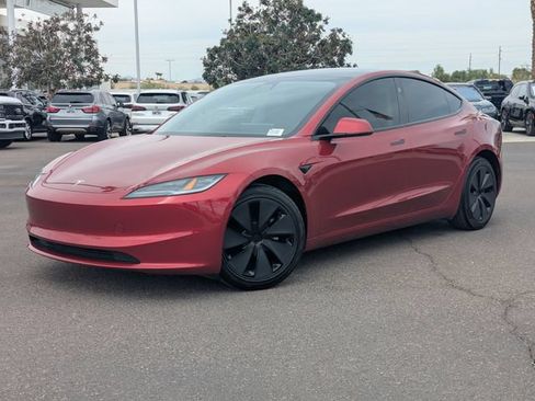 Used 2025 Tesla Model 3 RWD image 2