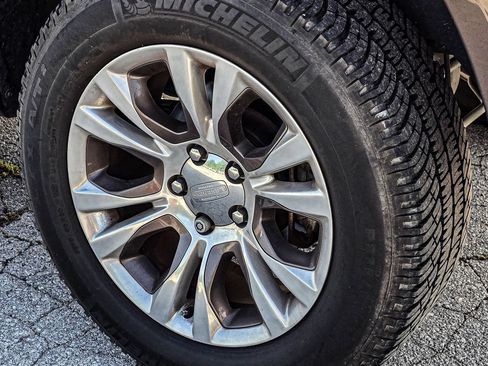 Used 2018 RAM 1500 Laramie Longhorn AWD/4WD image 8