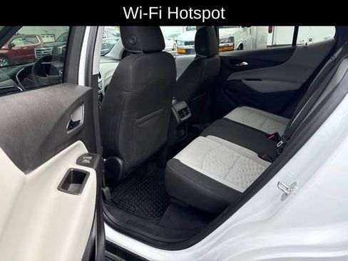 Used 2020 Chevrolet Equinox LS w/ LS Convenience Package FWD image 14