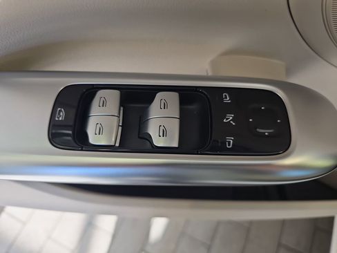 New 2026 Mercedes-Benz C 300 Sedan image 28