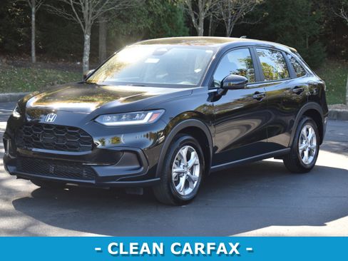 Certified 2024 Honda HR-V LX image 3