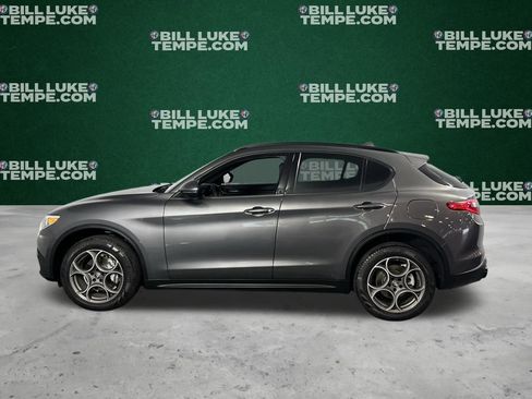 Used 2022 Alfa Romeo Stelvio Sprint image 8