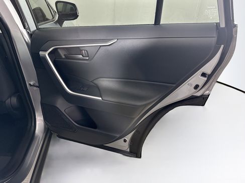 Used 2025 Toyota RAV4 LE image 29