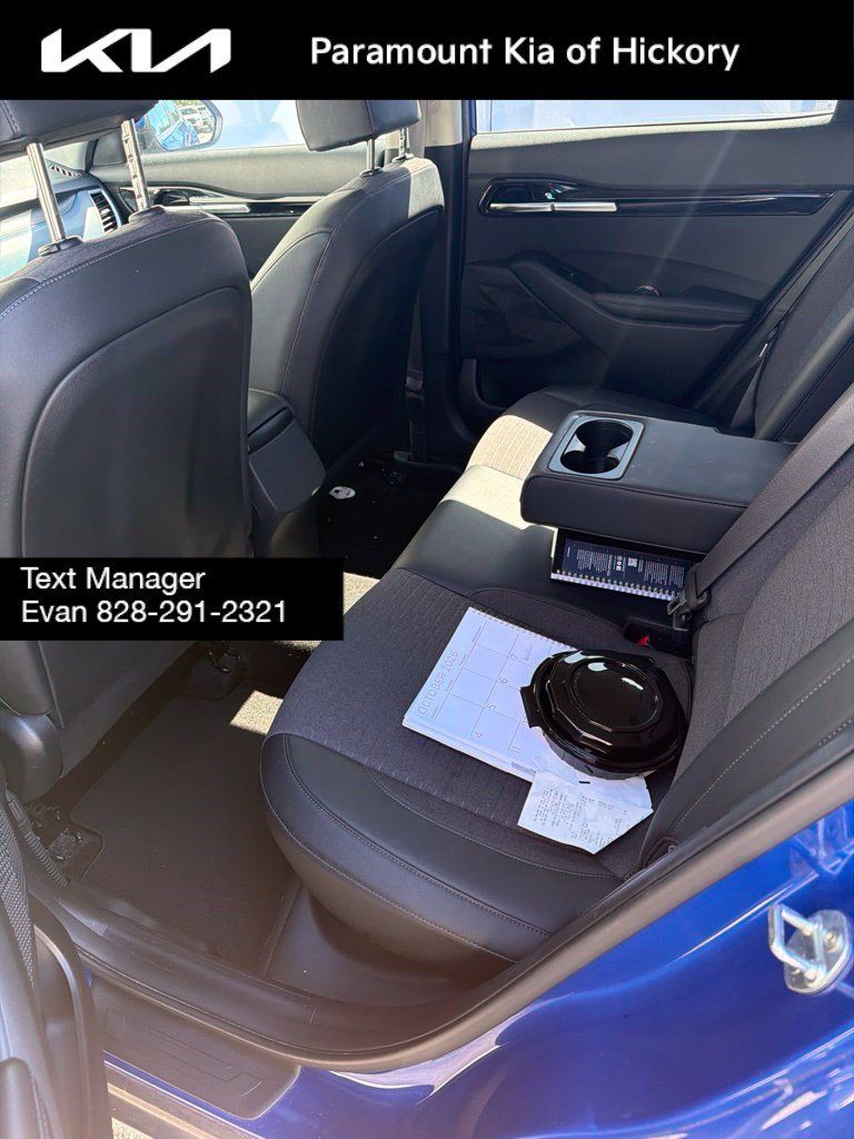 Used 2021 Kia Seltos S FWD image 5