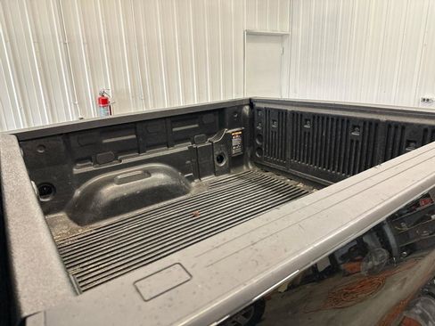 Used 2019 Chevrolet Colorado W/T w/ WT Convenience Package AWD/4WD image 15