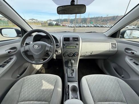 Used 2009 Toyota Corolla LE image 12