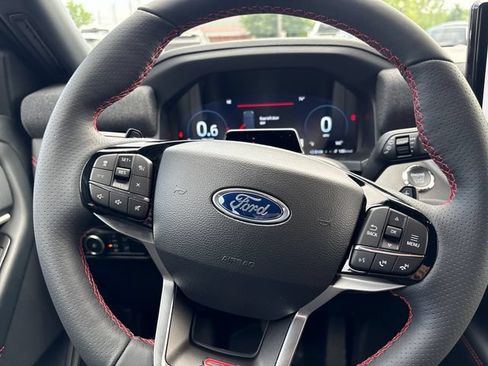 Used 2026 Ford Explorer ST AWD/4WD image 16