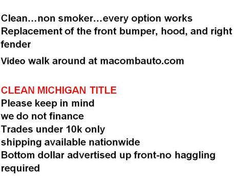 Used 2017 Ford Escape SE w/ SE Leather Comfort Package image 2