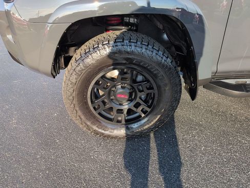 Used 2024 Toyota 4Runner TRD Pro AWD/4WD image 27