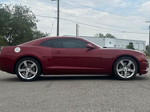 Used 2010 Chevrolet Camaro SS w/ RS Package RWD image 8