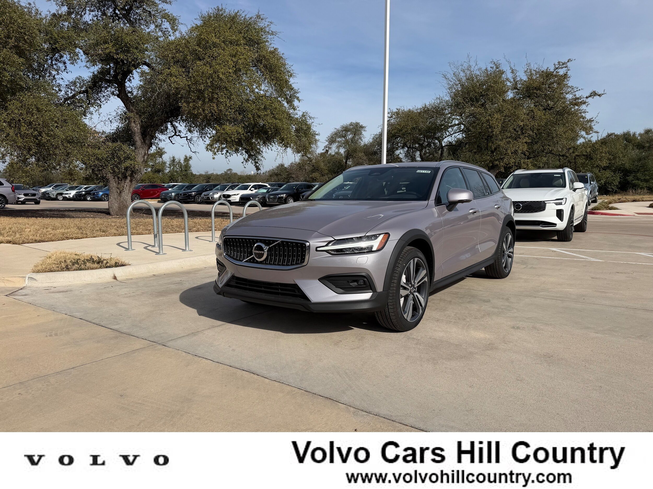 New 2026 Volvo V60 B5 Cross Country Plus w/ Protection Package Premier AWD/4WD image 1