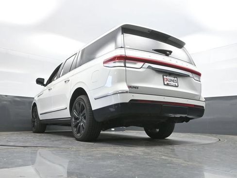 Used 2024 Lincoln Navigator L Reserve w/ Equipment Group 201A AWD/4WD image 55