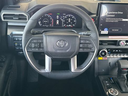 New 2026 Toyota Tacoma TRD Off-Road w/ TRD Off Road Premium Package AWD/4WD image 15