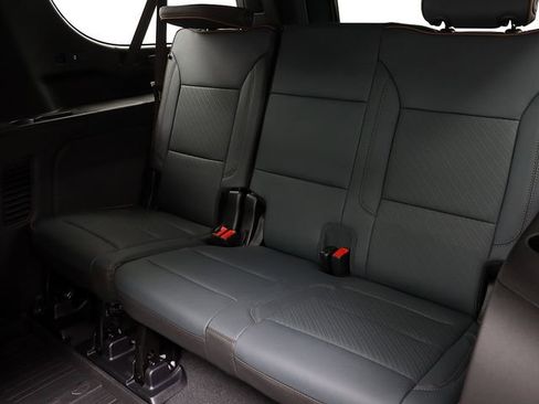 New 2026 GMC Yukon XL AT4 w/ AT4 Premium Plus Package image 11