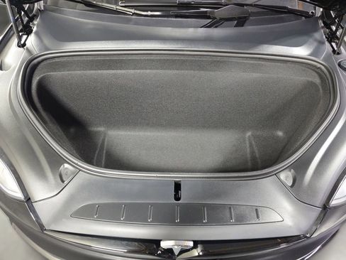 Used 2022 Tesla Model X Plaid image 19