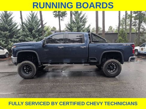 Used 2020 Chevrolet Silverado 2500 LTZ w/ LTZ Premium Package AWD/4WD image 9