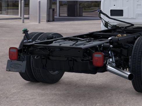 New 2026 Ford F450 XL w/ XL Chrome Package RWD image 53