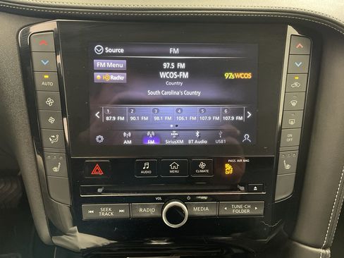 Used 2022 INFINITI QX50 Luxe image 21