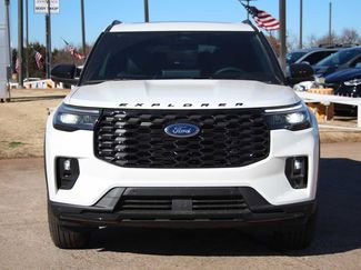 New 2026 Ford Explorer ST-Line video 2