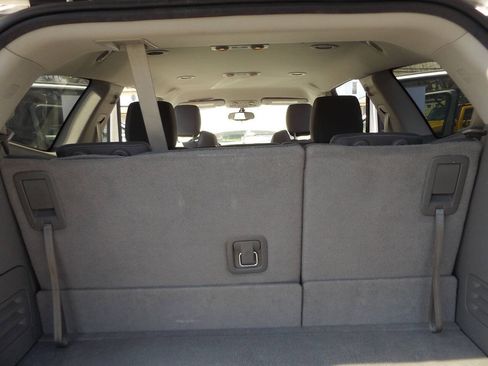 Used 2012 Chevrolet Traverse LS FWD image 31