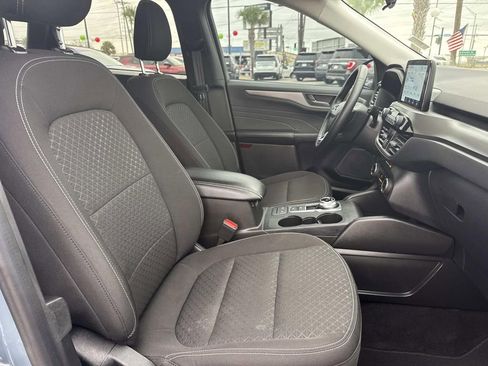 Used 2024 Ford Escape Active image 12