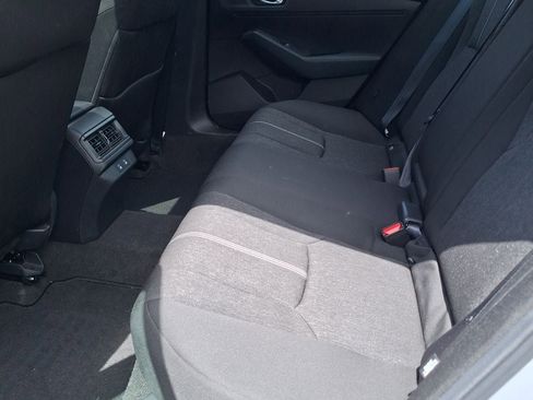 Used 2025 Honda Accord Sport image 14