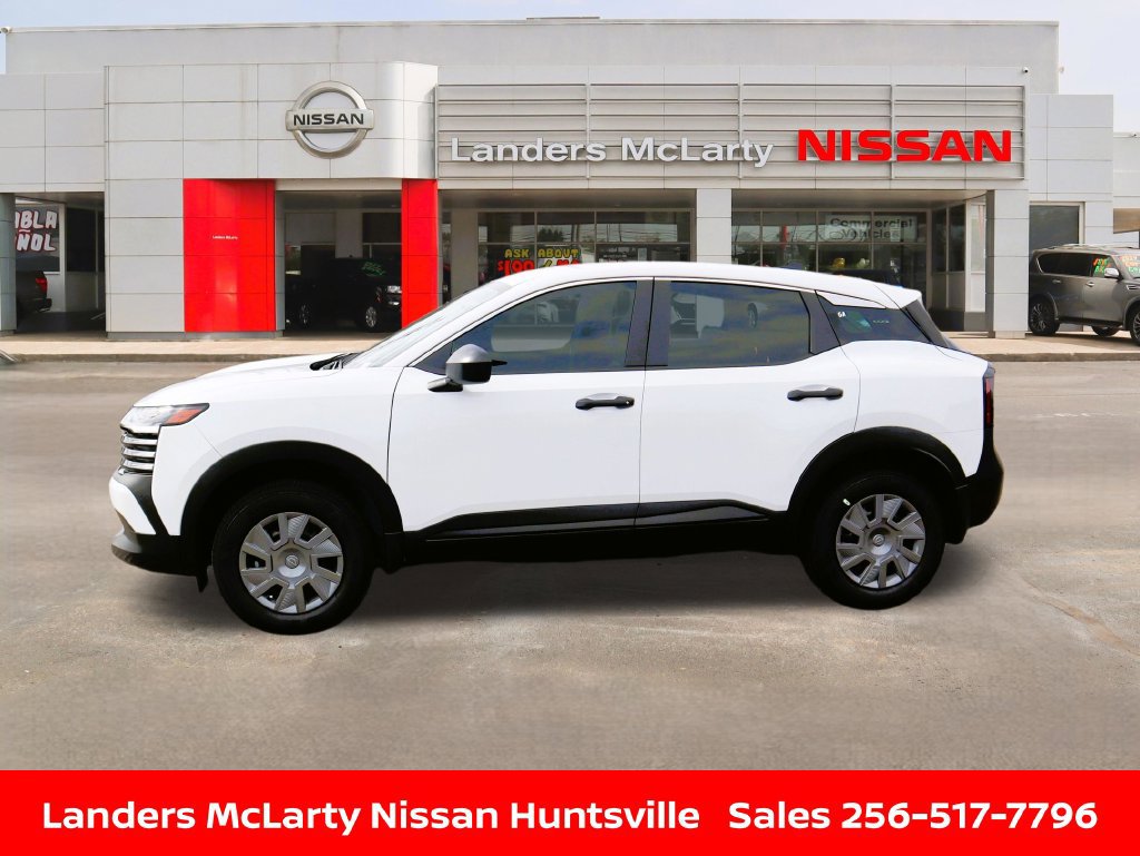 Used 2026 Nissan Kicks S FWD image 8