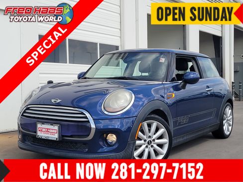 Used 2014 MINI Cooper 2-Door Hardtop FWD image 1