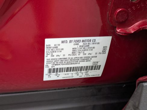 Used 2022 Ford Explorer XLT image 39