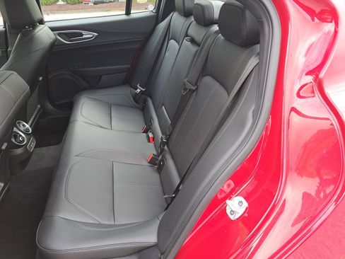 New 2025 Alfa Romeo Giulia AWD w/ Driving Assist Package image 14