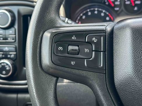 Used 2023 Chevrolet Silverado 1500 Custom AWD/4WD image 27