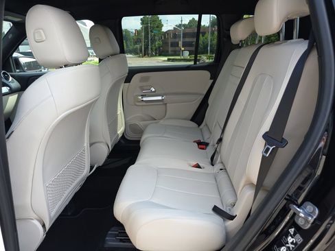 Certified 2026 Mercedes-Benz GLB 250 4MATIC image 12