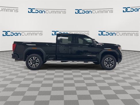 Used 2021 GMC Sierra 2500 AT4 w/ AT4 Premium Plus Package image 9