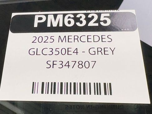 Used 2025 Mercedes-Benz GLC 350e 4MATIC image 36