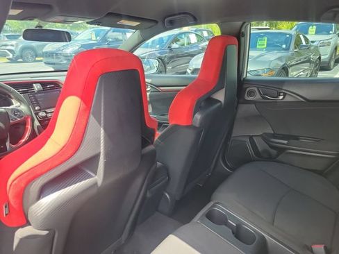 Used 2019 Honda Civic Type R image 10