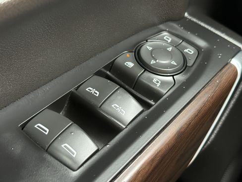 Used 2019 GMC Sierra 1500 SLT w/ SLT Premium Package AWD/4WD image 22