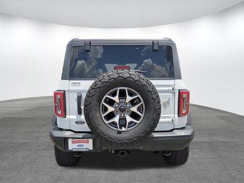 Used 2023 Ford Bronco Badlands AWD/4WD image 5