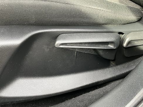 Certified 2024 Honda HR-V LX image 16