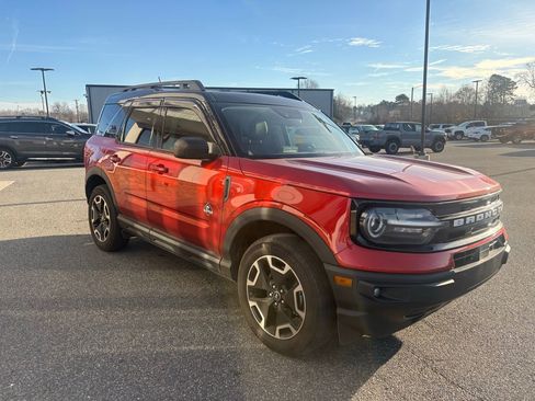 Used 2023 Ford Bronco Sport Outer Banks w/ Tech Package image 9