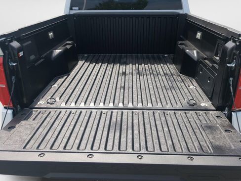 New 2026 Toyota Tacoma Limited AWD/4WD image 9