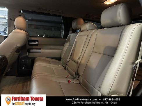 Used 2011 Toyota Sequoia Limited AWD/4WD image 17