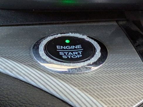 Used 2020 Ford Explorer XLT w/ Equipment Group 202A image 30