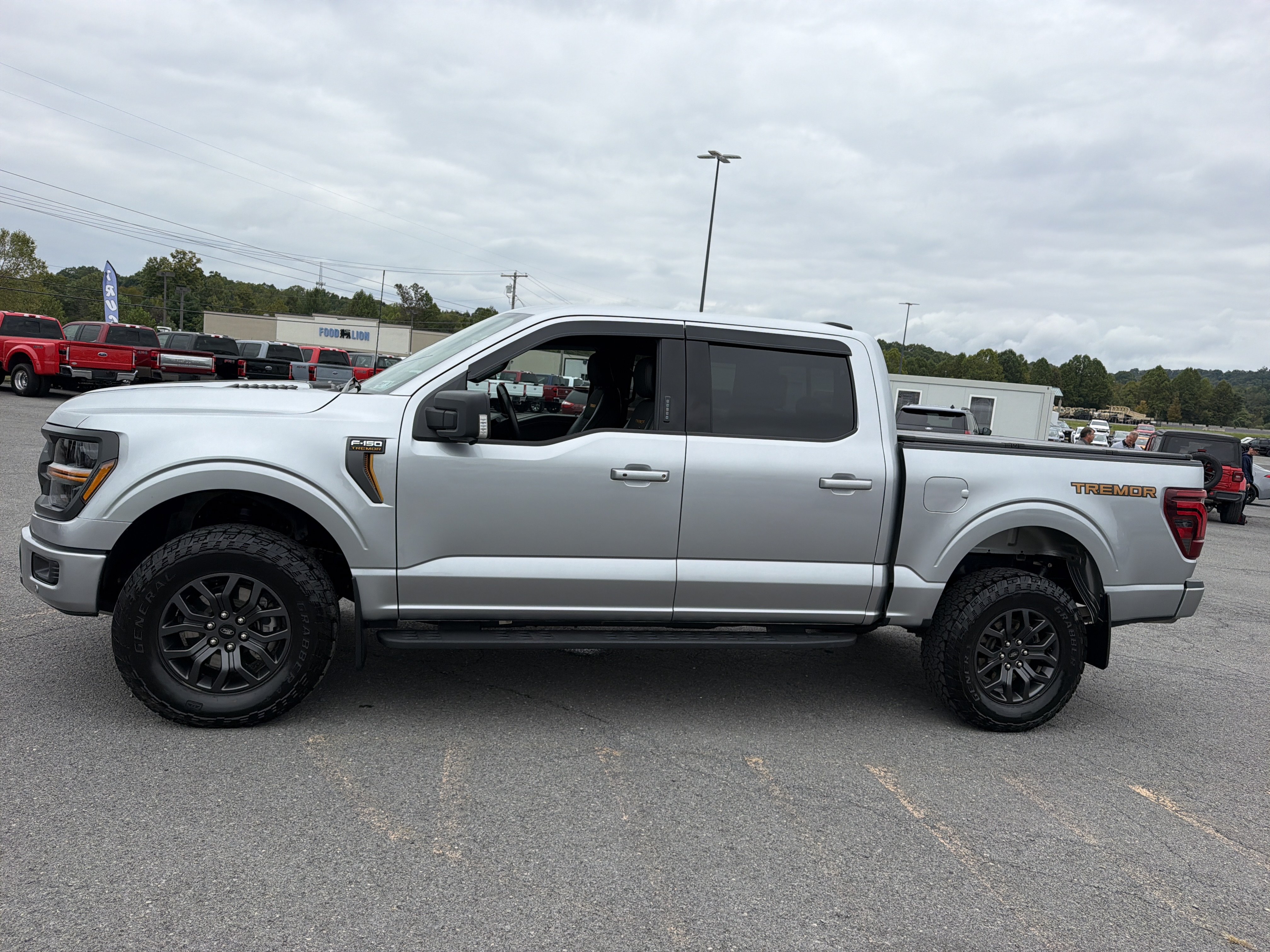 Used 2024 Ford F150 Tremor AWD/4WD image 9